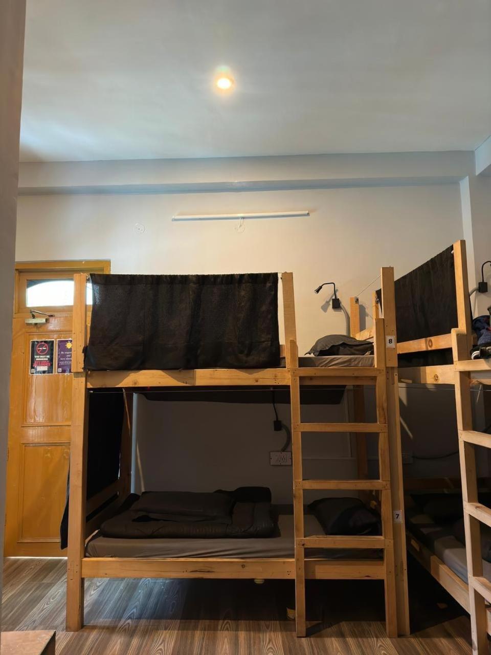 Wabi Sabi Riverside Hostel كاسول المظهر الخارجي الصورة